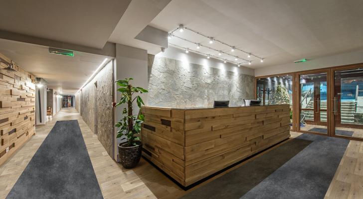 Nerok 55-70-Sherwood Blond